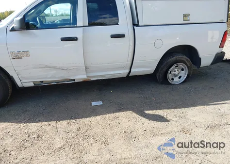 2022 Ram 1500 Classic Tradesman 4X4 6'4 Box from USA, damaged, VIN 1C6RR7FG4NS244232